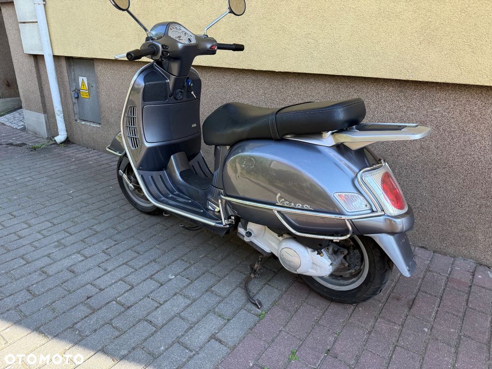 Vespa Grantourismo - 20