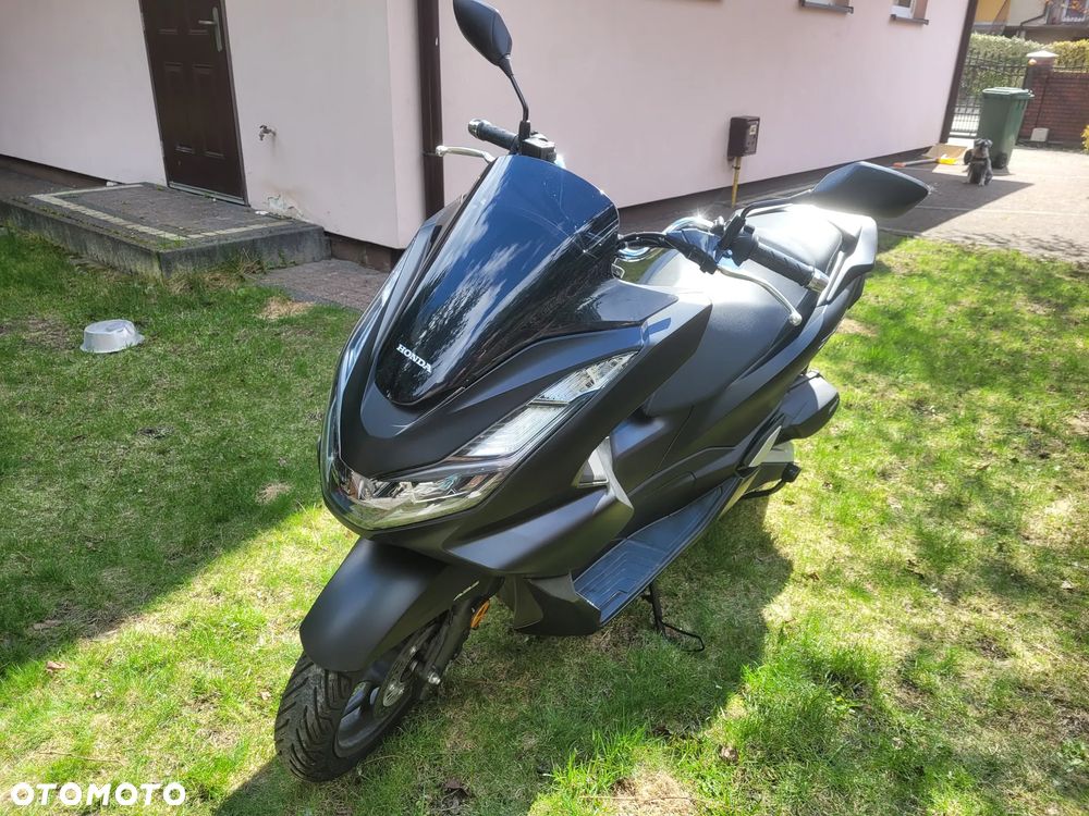 Honda PCX - 1