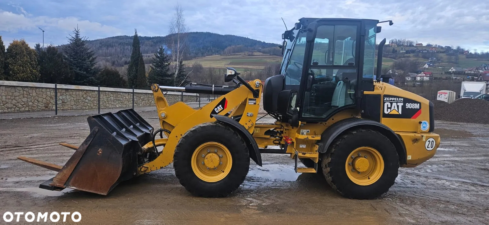 Caterpillar 908 M - 4
