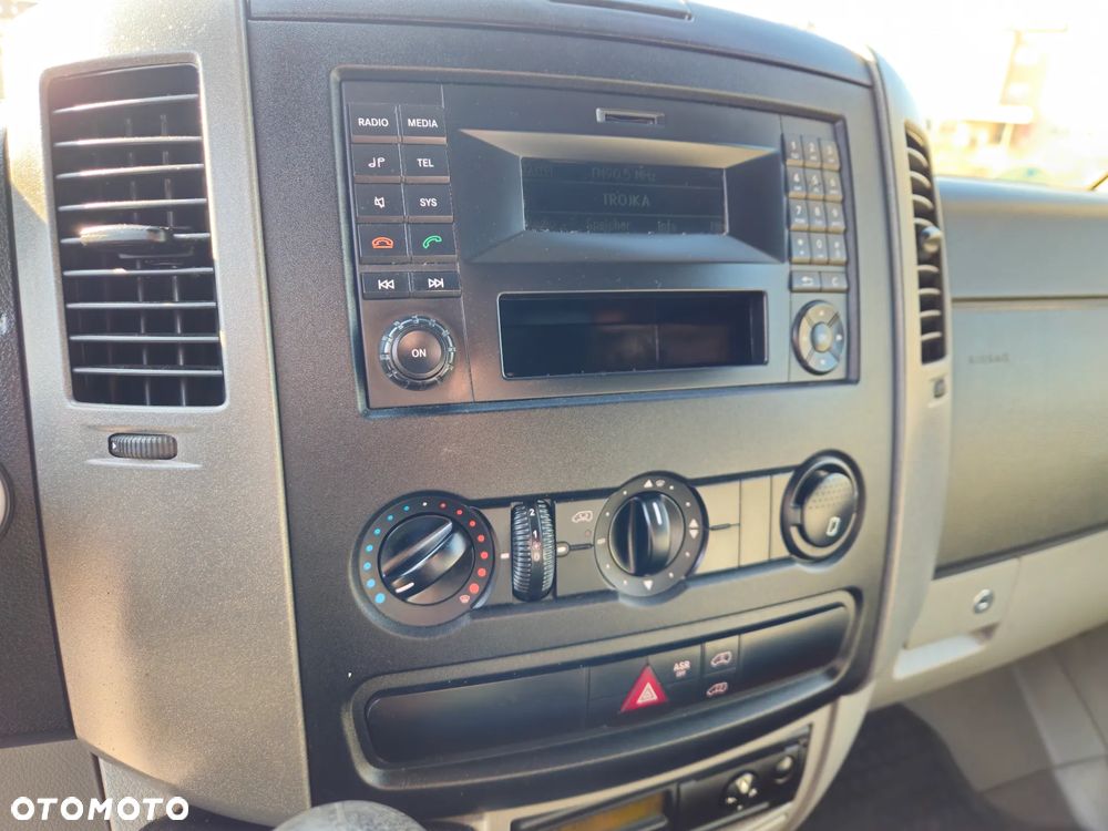 Volkswagen CRAFTER 2.0 tdi TYLKO 169tyś km - 12