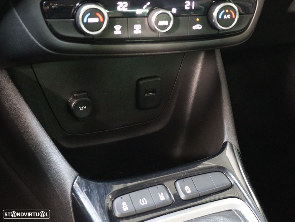 Opel Crossland 1.2 T Design & Tech - 14