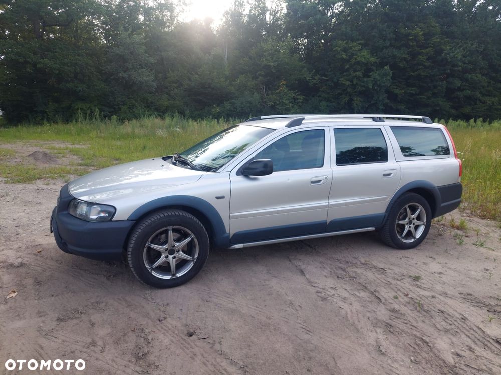 Volvo XC 70 - 3
