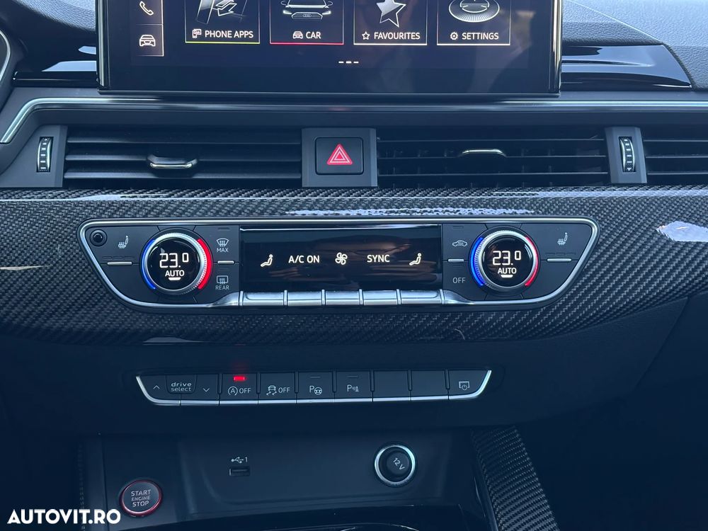 Audi RS4 Avant quattro Tiptronic - 19