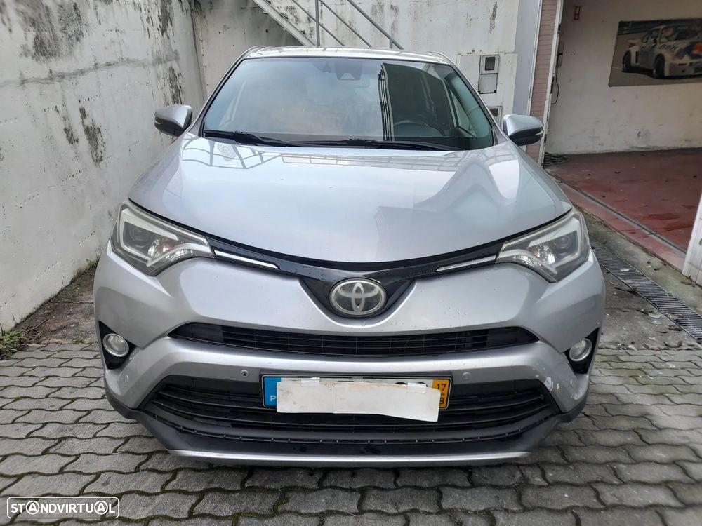 Toyota RAV4 2.0 D-4D Comfort+P.Sport - 2
