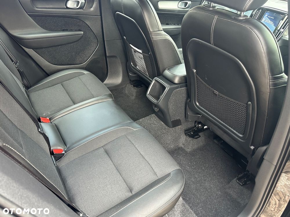 Volvo XC 40 D3 - 11
