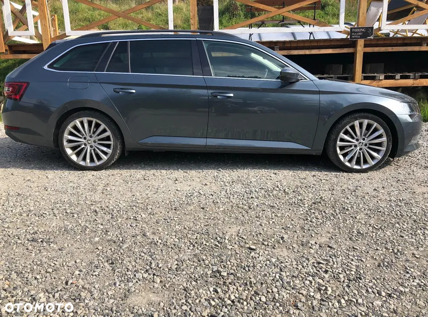 Skoda Superb 2.0 TDI 4x4 L&K DSG - 5