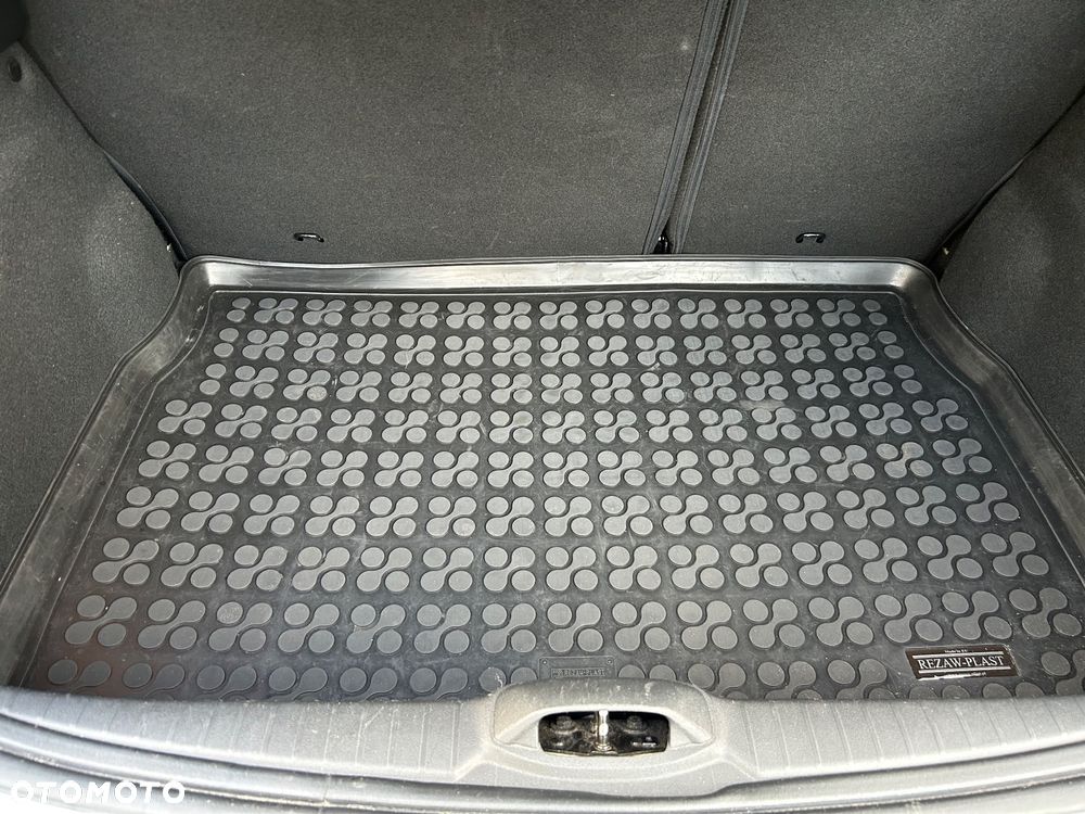 Peugeot 208 1.2 PureTech Style - 22