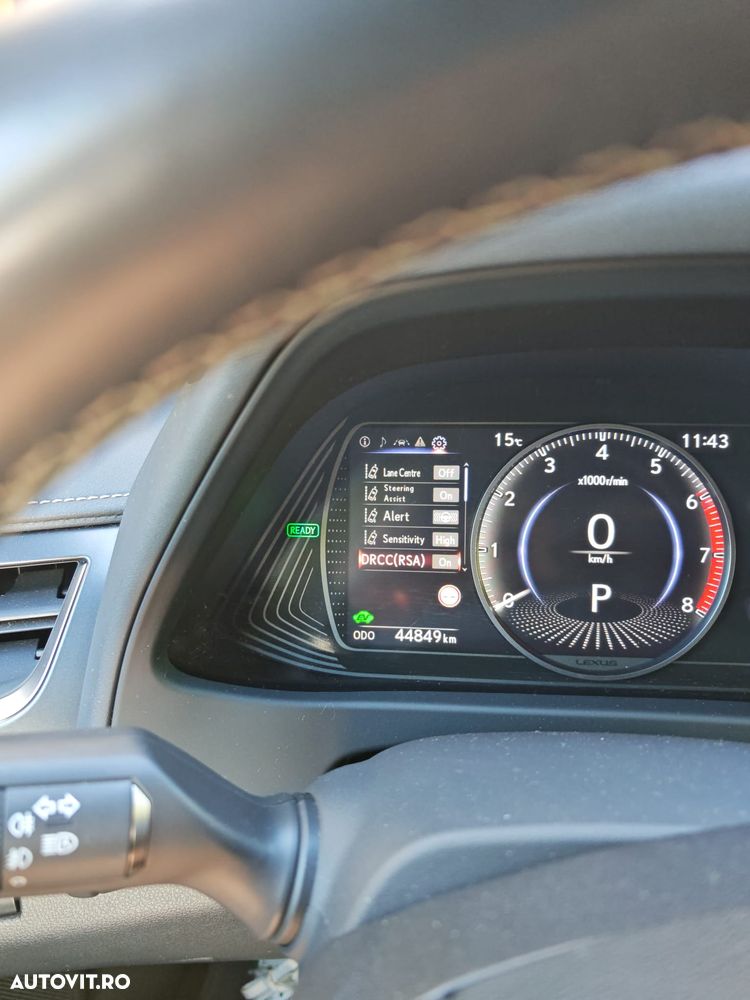 Lexus UX 250h Business Edition - 21