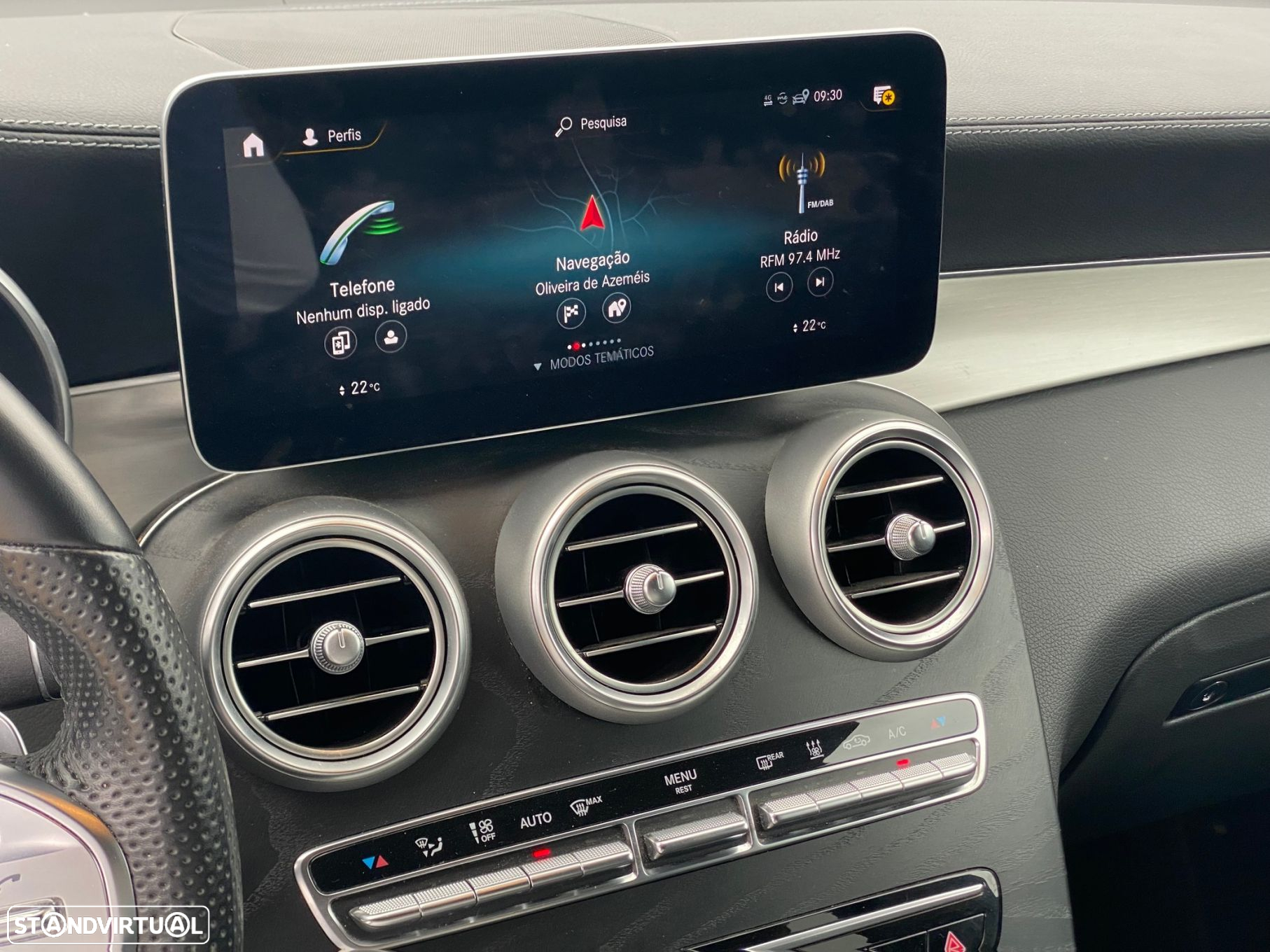 Mercedes-Benz GLC 300 - 25