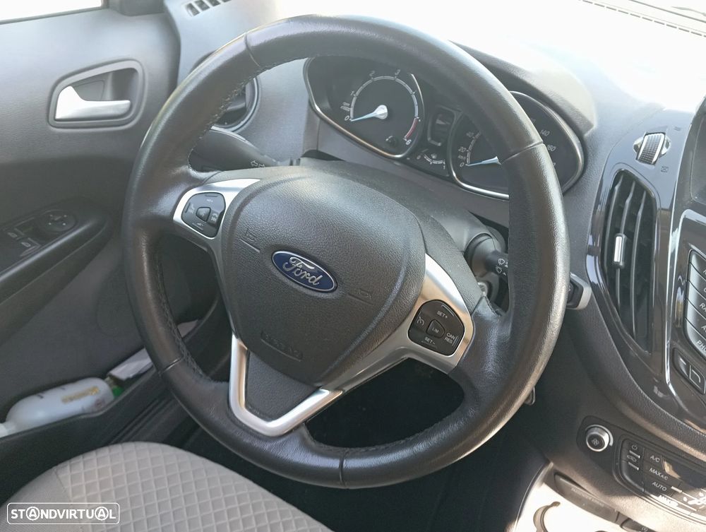 Ford Tourneo Courier 1.5 TDCi Titanium - 8