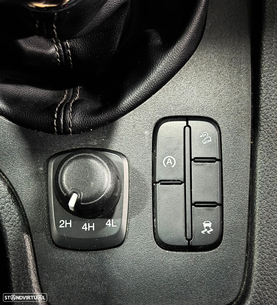 Ford Ranger 2.0 TDCi CD XLT 4WD - 26