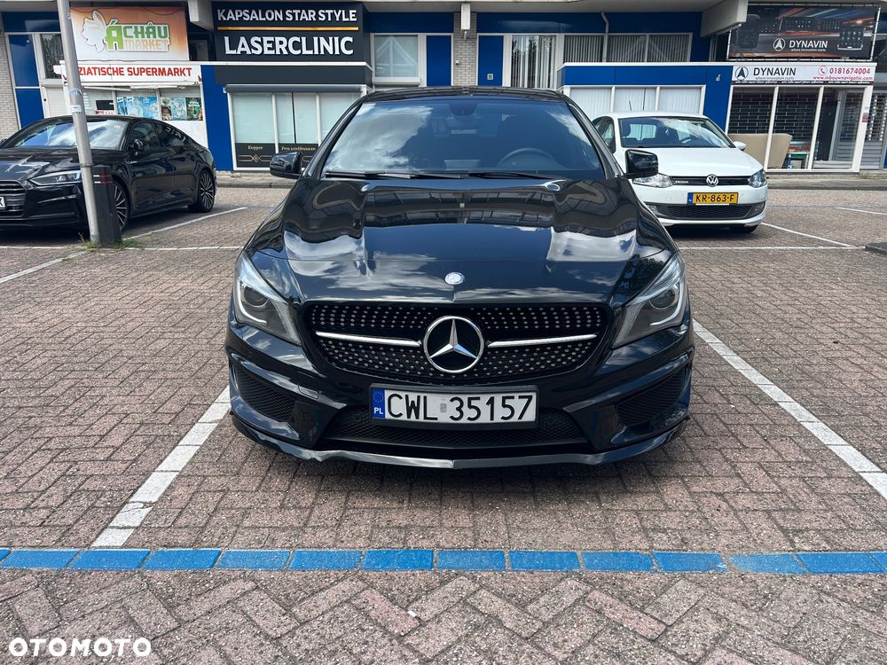 Mercedes-Benz CLA 200 7G-DCT - 1