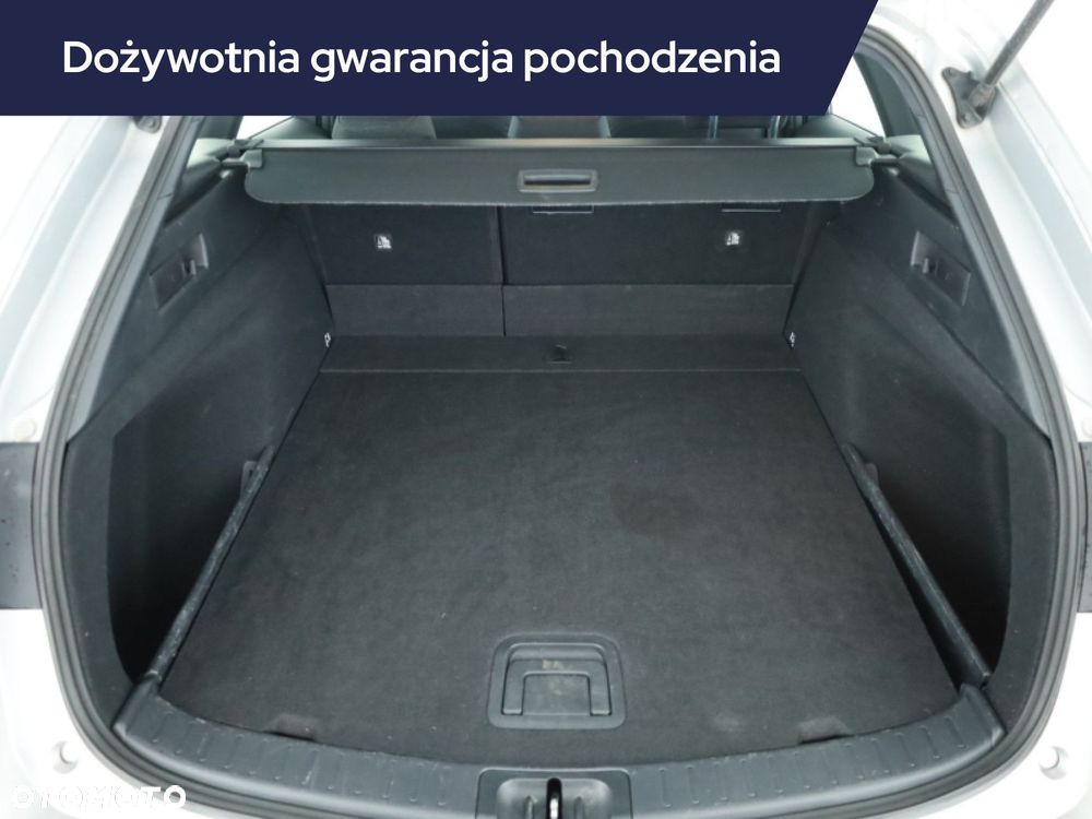 Toyota Corolla - 21