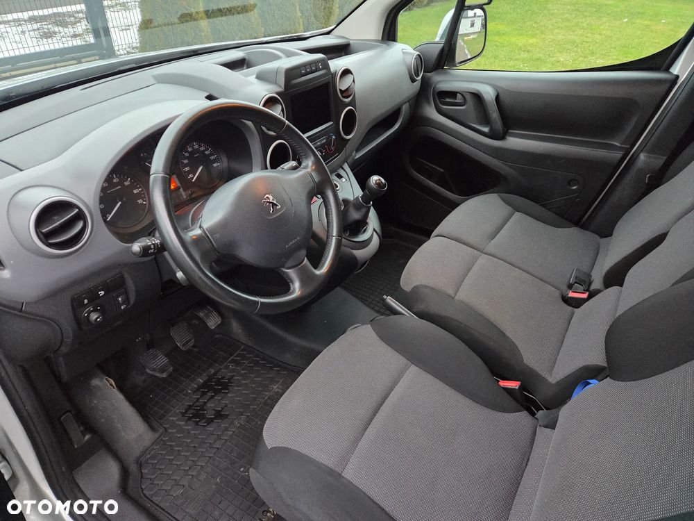 Peugeot Partner - 8