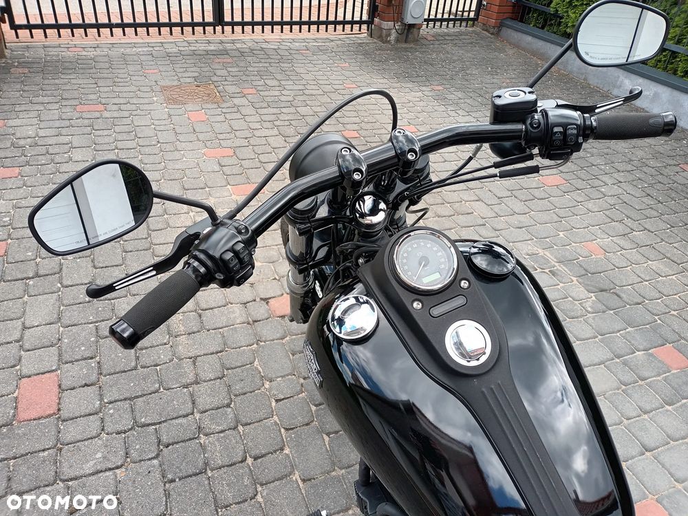 Harley-Davidson Dyna Street Bob - 9