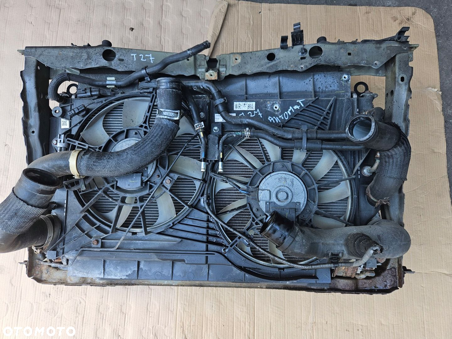 TOYOTA AVENSIS T27 09-14 D4D CHŁODNICE PAS WZMOCNIENIE AUTOMAT - 2