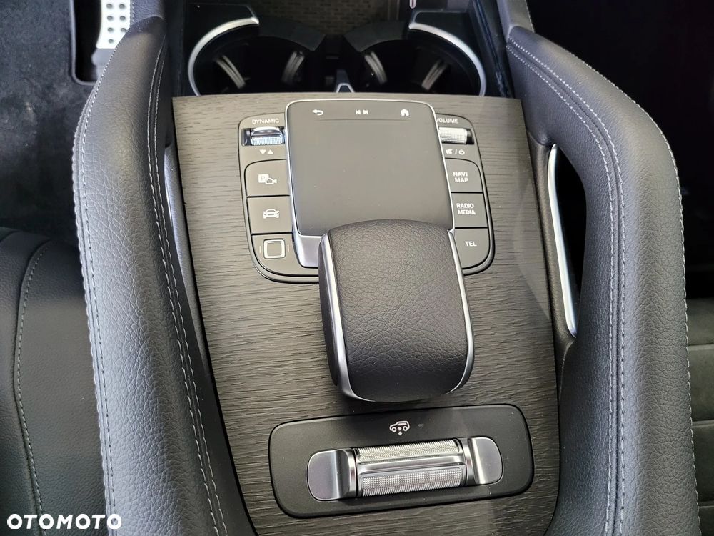 Mercedes-Benz GLE 300 d mHEV 4-Matic AMG Line - 12