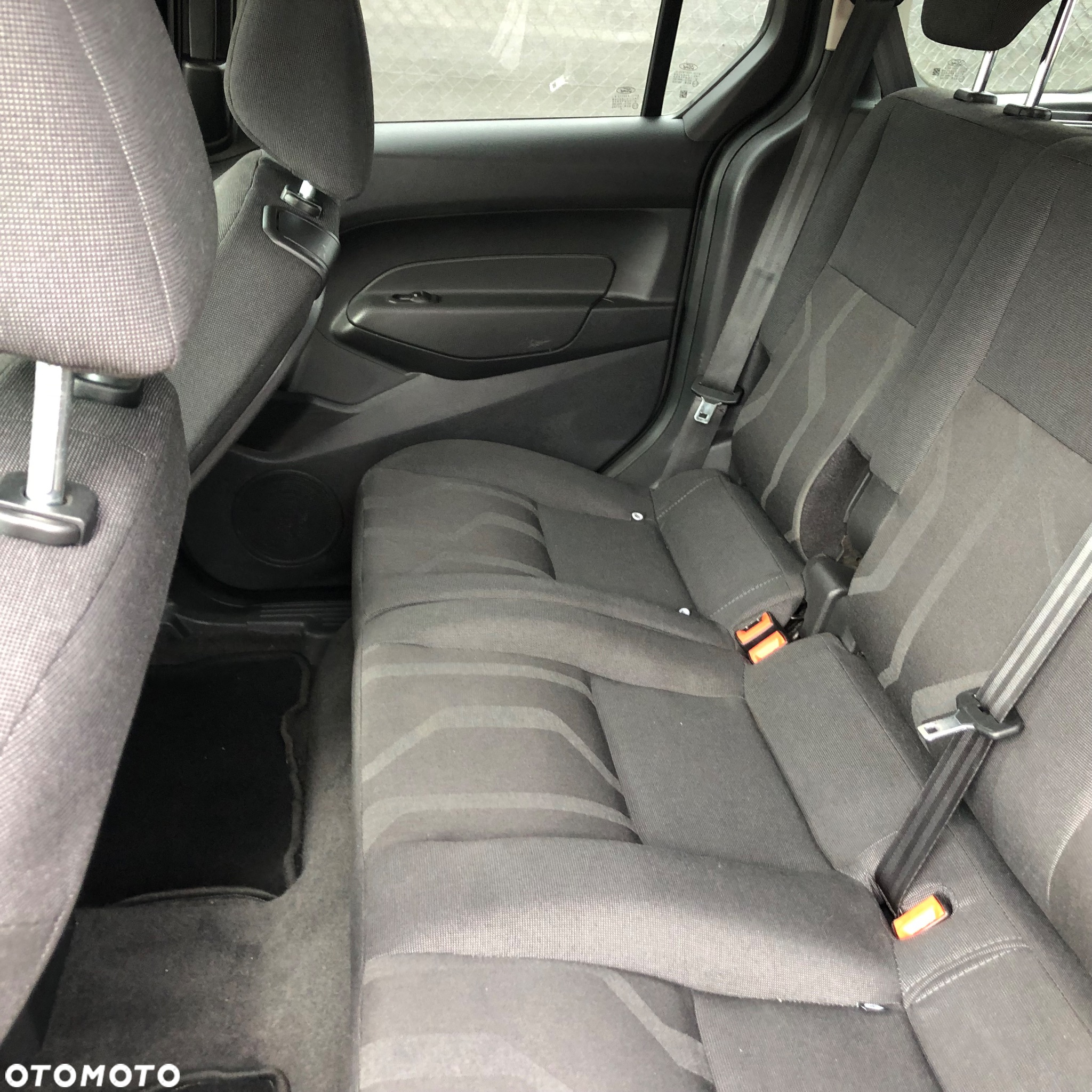 Ford Tourneo Connect - 17
