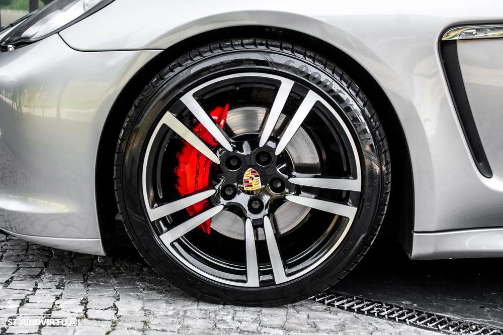 Porsche Panamera Platinum Edition - 5