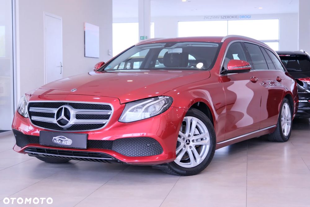 Mercedes-Benz Klasa E 220 d T 9G-TRONIC Avantgarde - 19