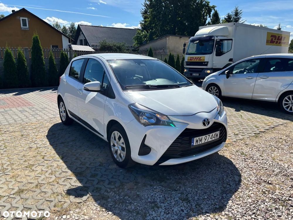 Toyota Yaris 1.0 VVT-i - 4