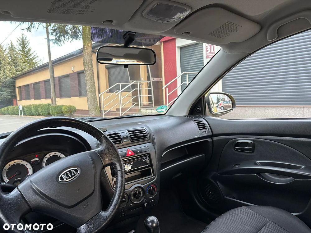 Kia Picanto - 7