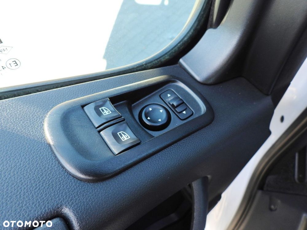Renault MASTER WYWROTKA TROJSTRONNA PODWÓJNA KABINA DOKA 6 MIEJSC LEDY  145KM - 30
