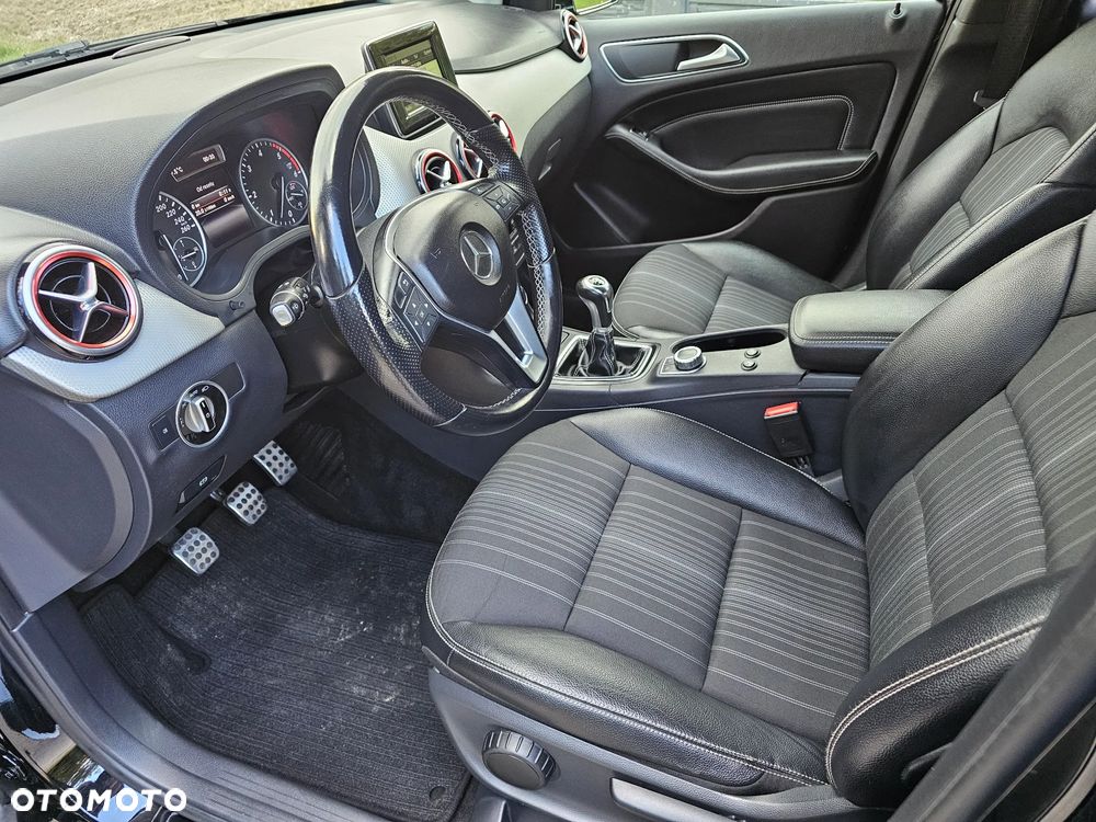 Mercedes-Benz Klasa B 200 CDI (BlueEFFICIENCY) - 9