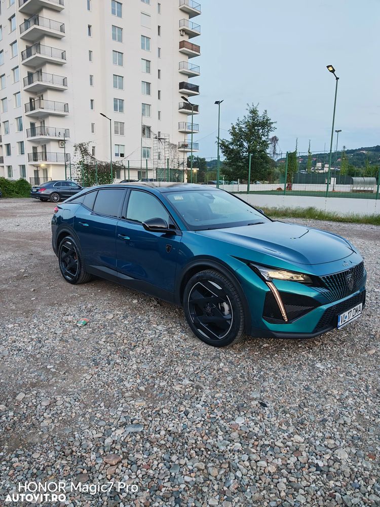 Peugeot 408 1.6L 225 PHEV GT - 17