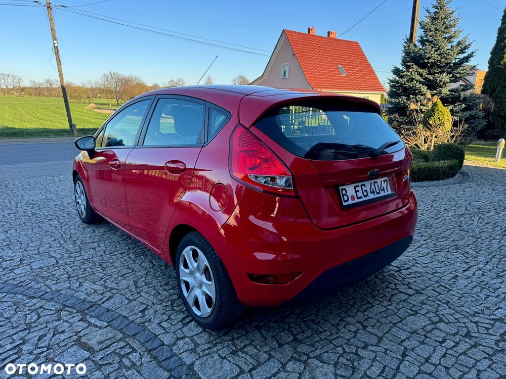 Ford Fiesta 1.25 Celebration - 7