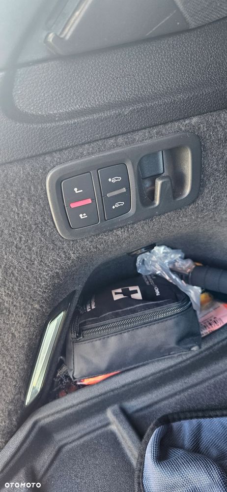 Audi Q7 55 TFSI mHEV Quattro S Line Tiptr - 25