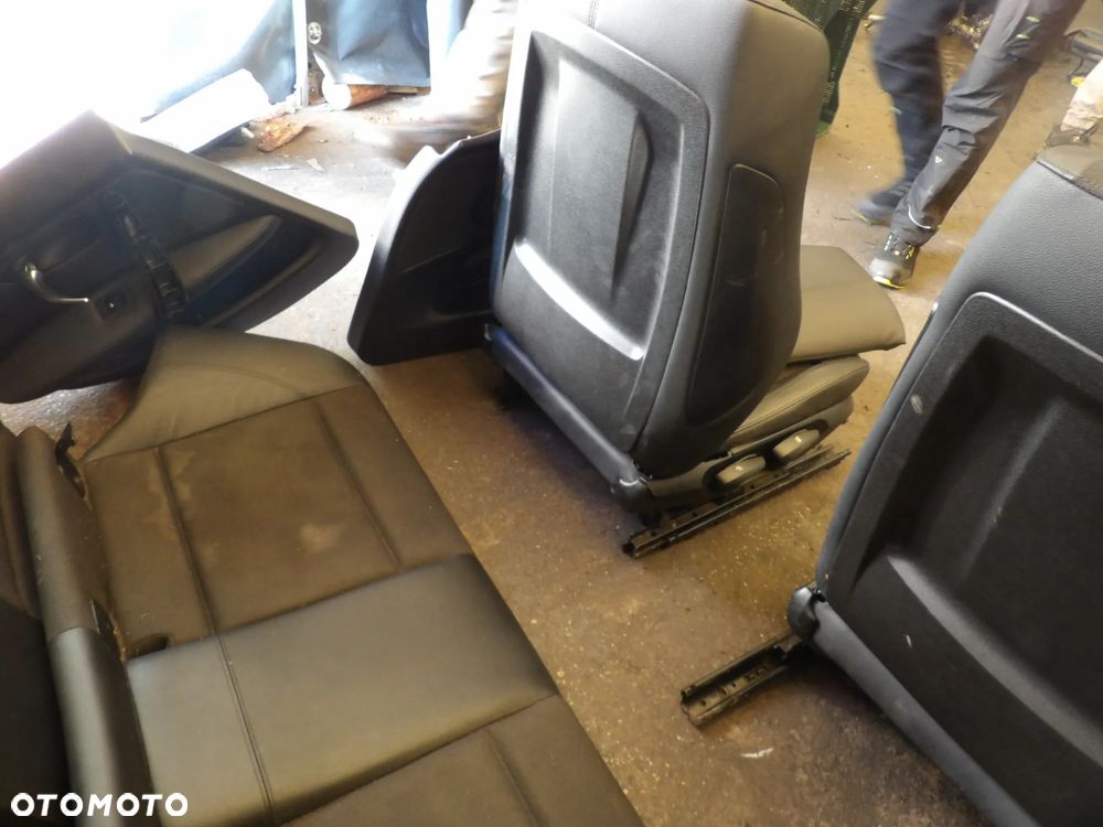 BMW - E87 - FOTELE , KANAPA , BOCZKI - UK - NIE OGRZEWANE - 5
