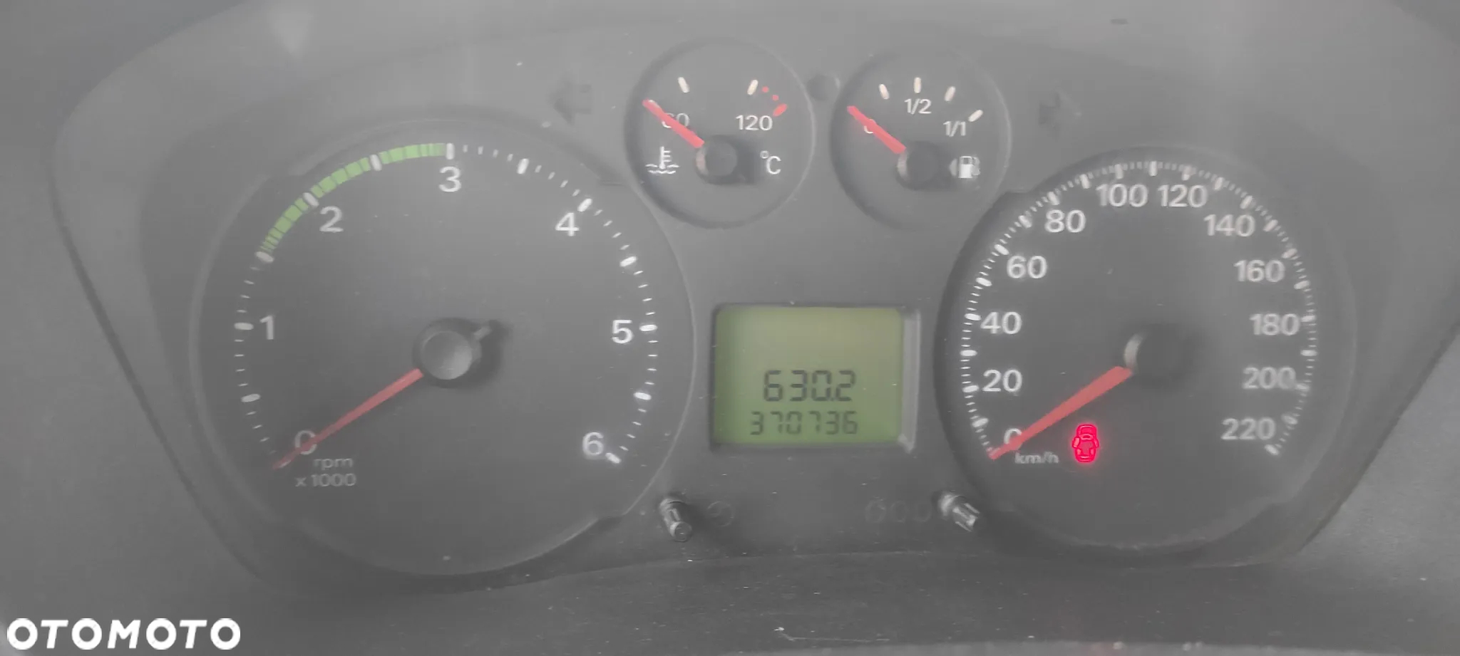Ford Transit - 12