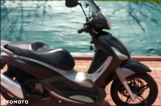 Piaggio Beverly - 5