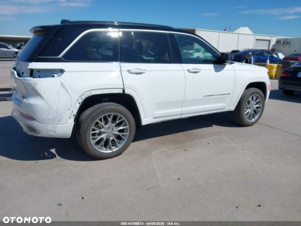 Jeep Grand Cherokee - 4