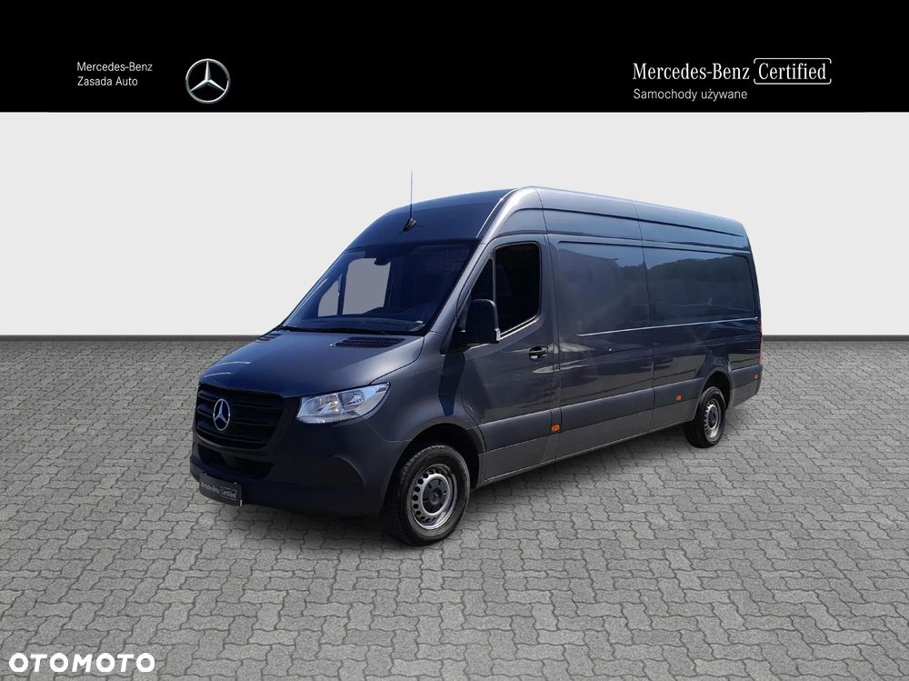 Mercedes-Benz Sprinter - 2