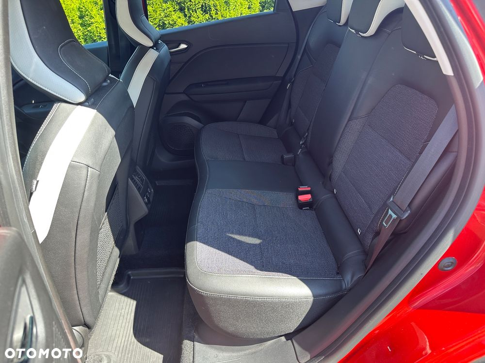 Renault Captur 1.3 TCe mHEV Techno EDC - 12