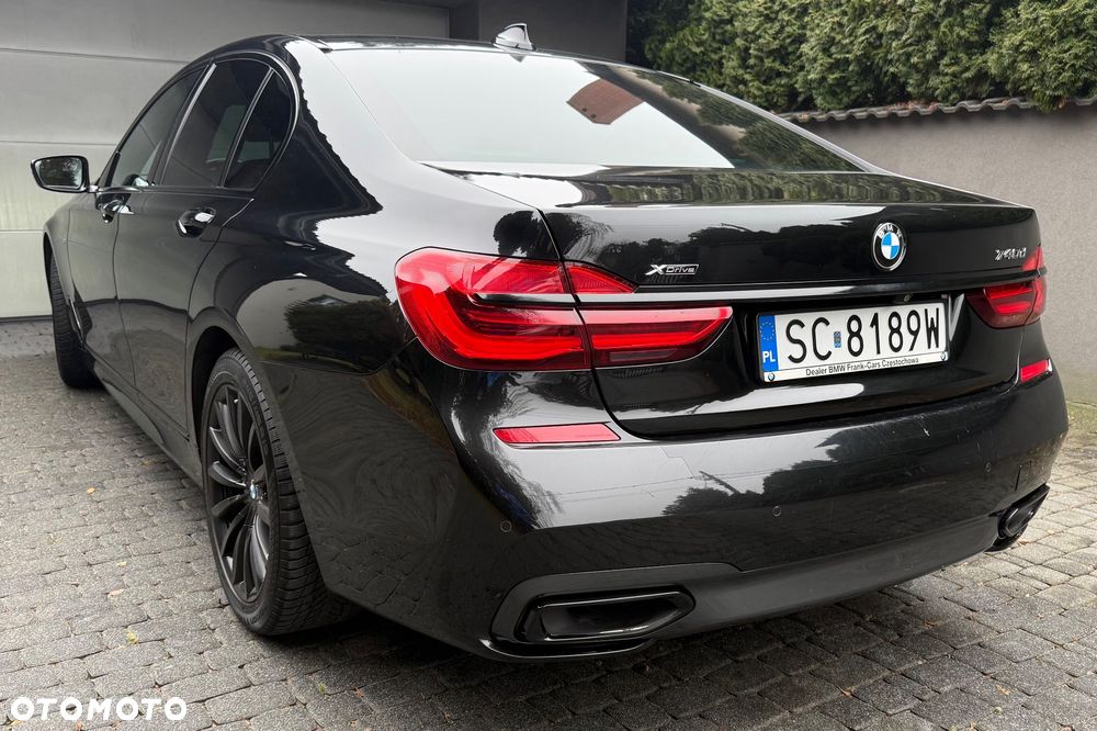 BMW Seria 7 740d xDrive - 11