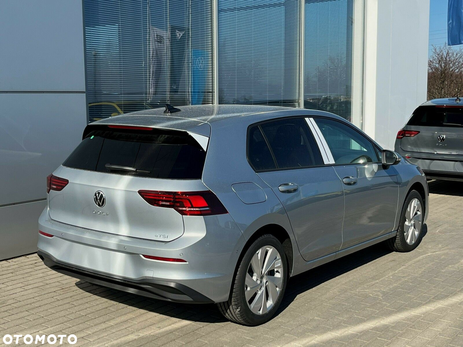 Volkswagen Golf - 5