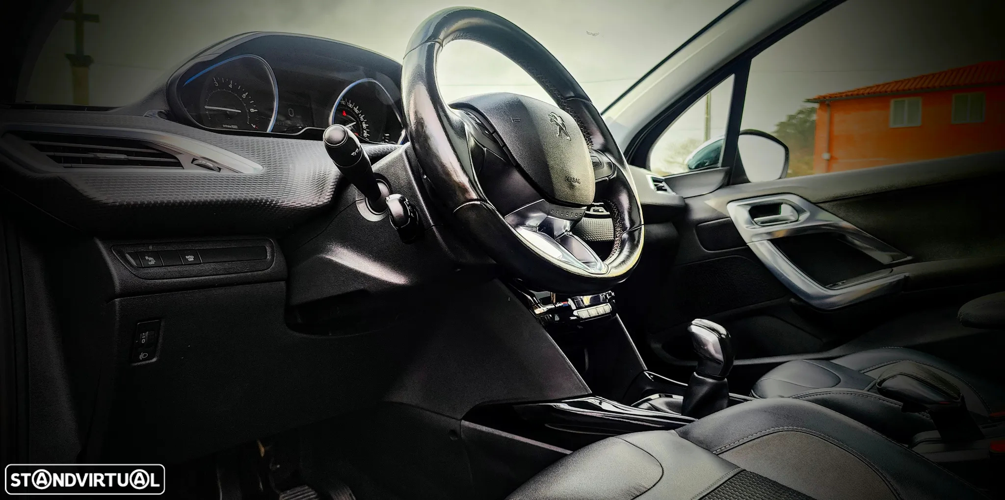 Peugeot 2008 PureTech 110 Stop&Start Signature - 14
