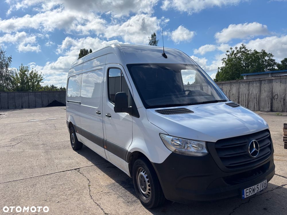 Mercedes-Benz Sprinter - 3