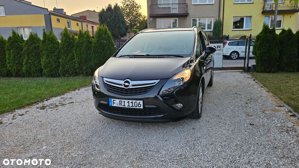 Opel Zafira - 22