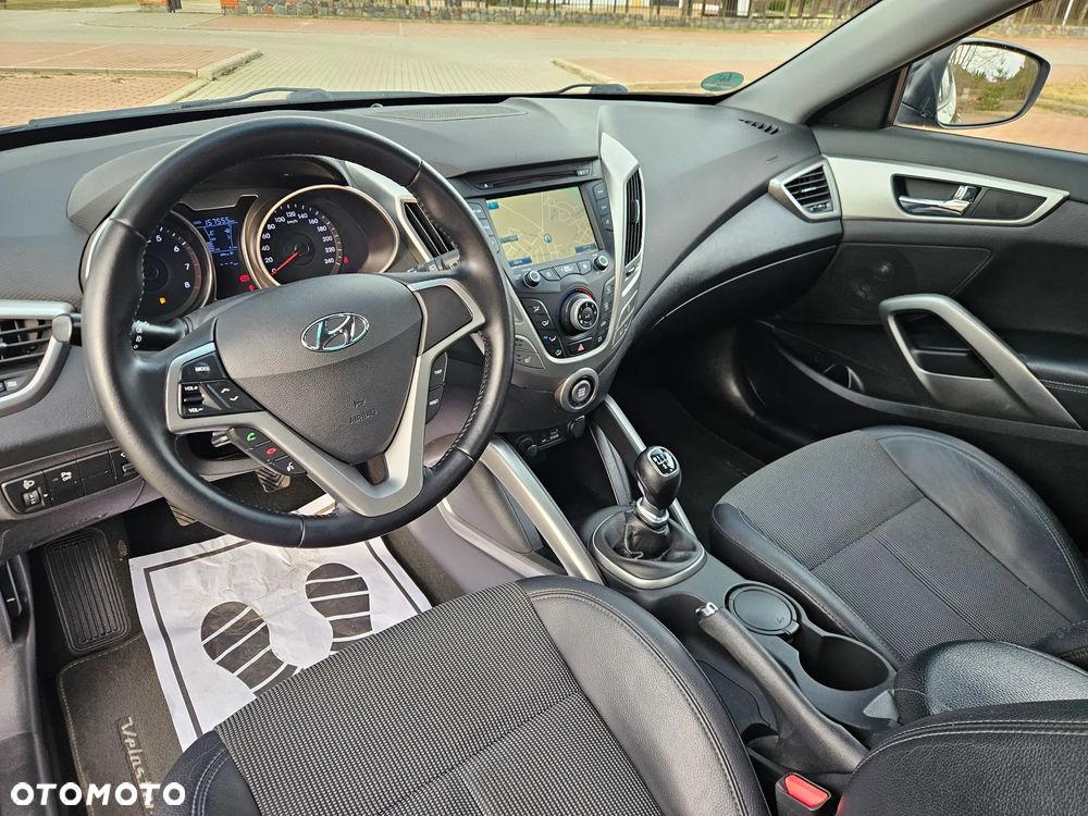 Hyundai Veloster 1.6 Premium - 9