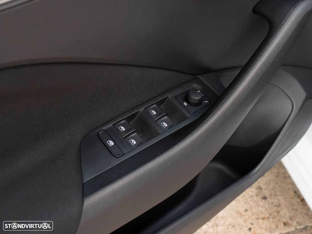 Skoda Kamiq 1.0 TSI Style DSG - 19