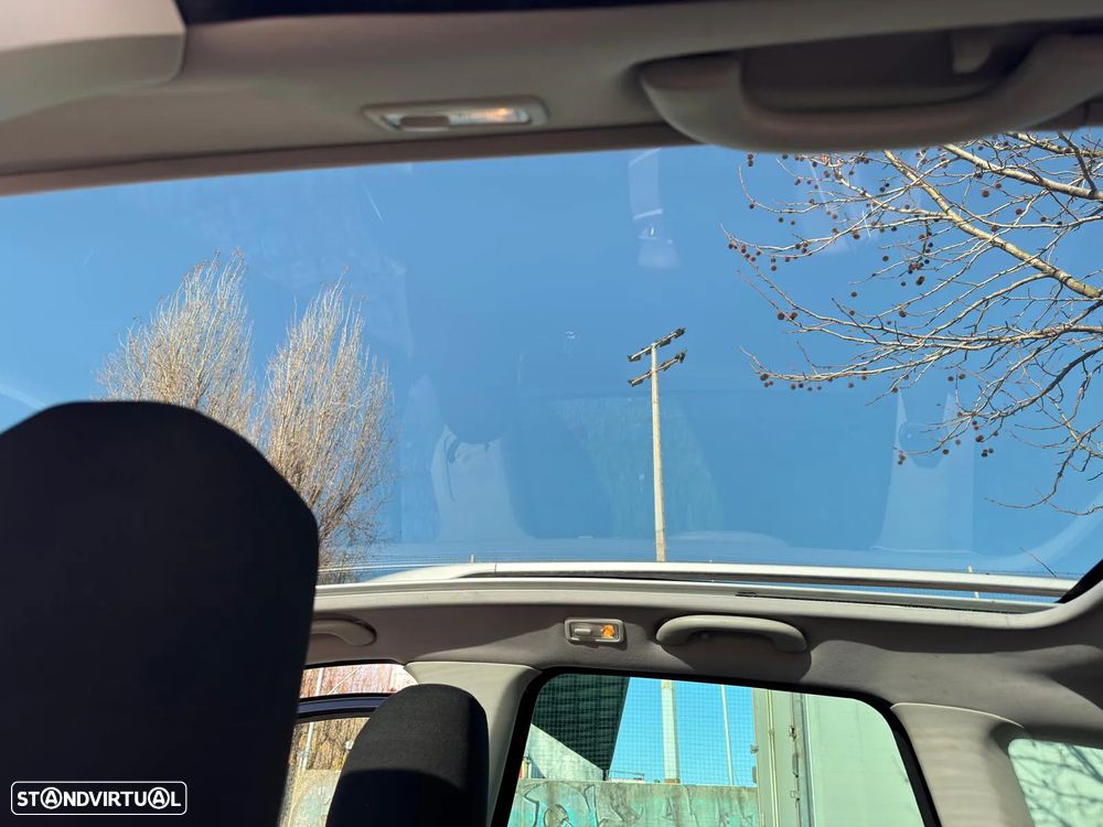 Peugeot 308 SW 1.6 HDi Executive - 13