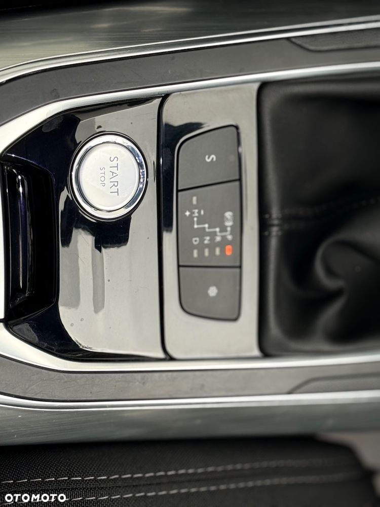 Peugeot 308 BlueHDi FAP 150 Stop&Start Automatik Allure - 12