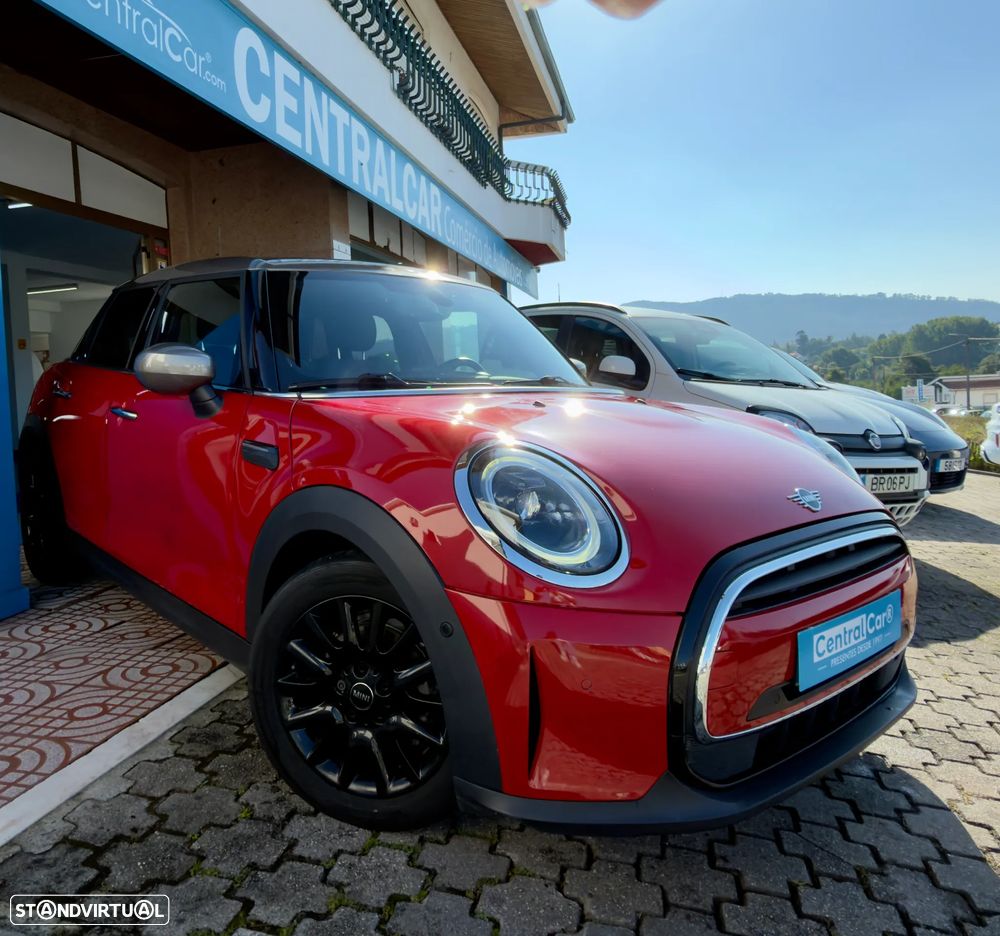 MINI 5 Portas Cooper Auto foto 2