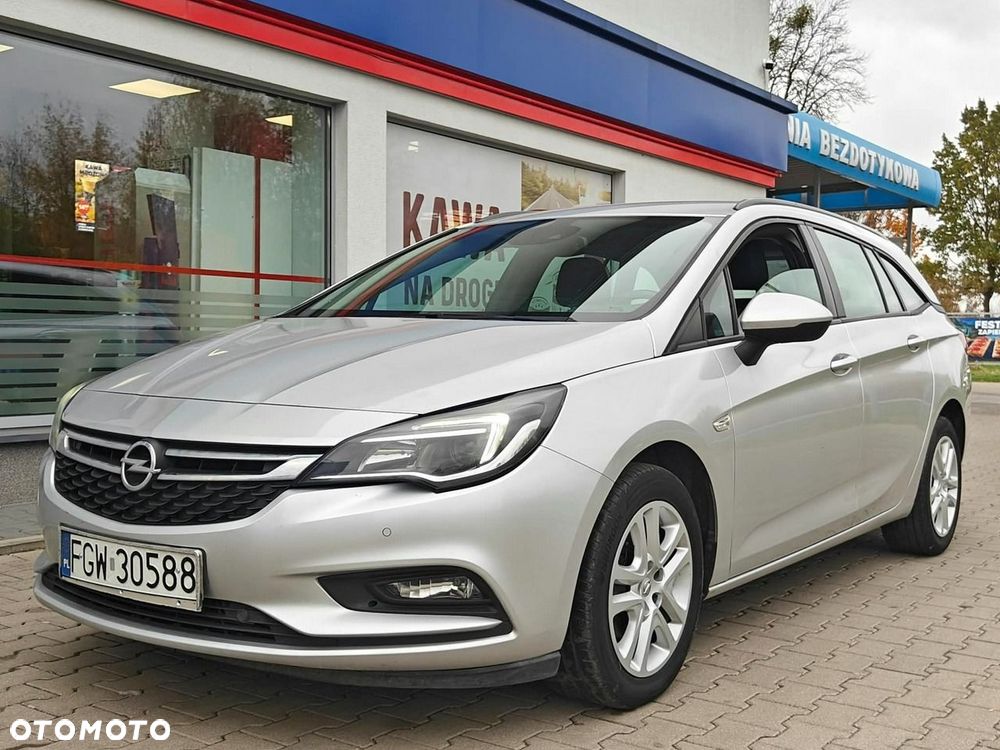 Opel Astra - 1