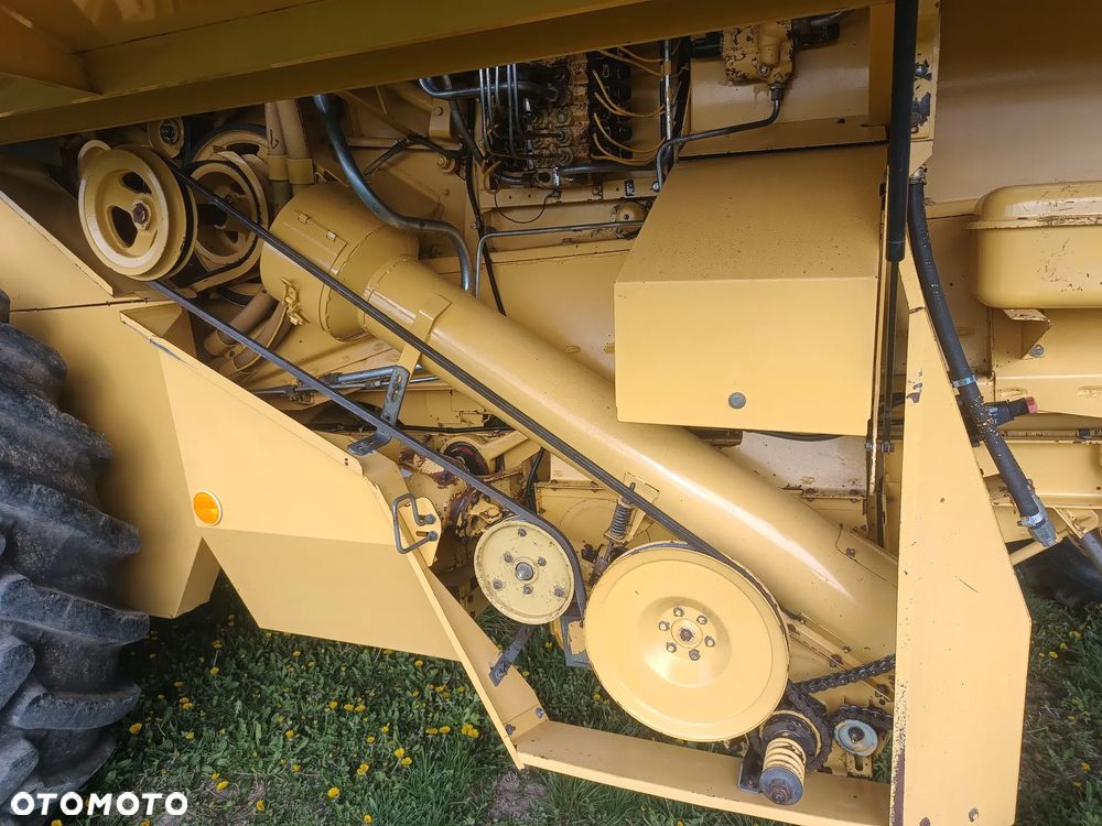 New Holland TX 65 Plus - 32