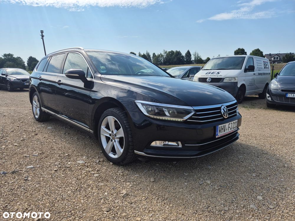 Volkswagen Passat Variant 2.0 TDI SCR DSG (BlueM Tech) Comfortline - 2